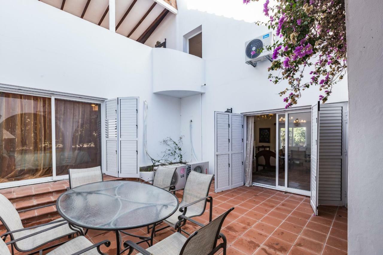 Villa Papaya Residence 파포스 외부 사진